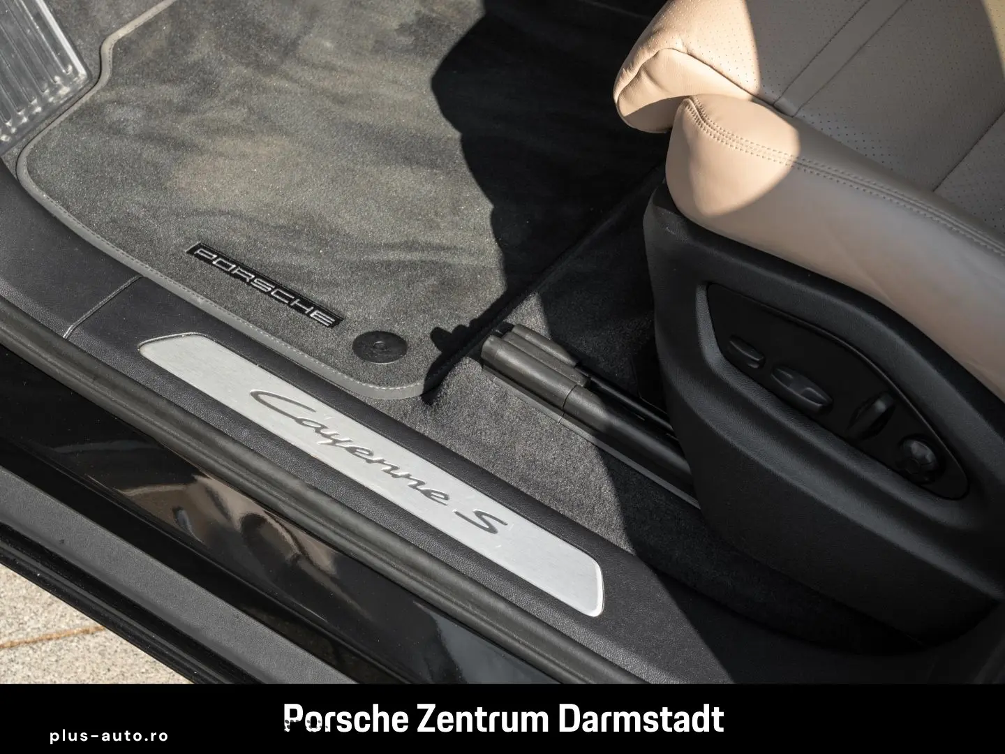 PORSCHE Cayenne S E-Hybrid Coupe HA-Lenkung InnoDrive