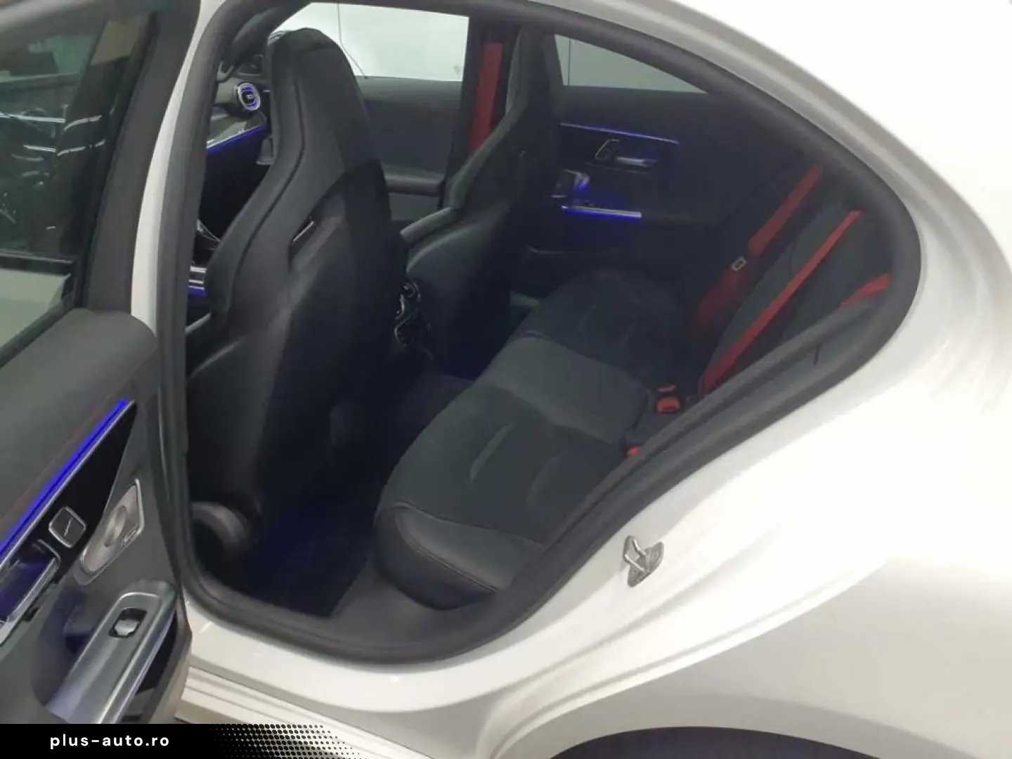 MERCEDES-BENZ C 43 AMG 4M AMG PANO HUD MEM. 360 BURM. NIGHT