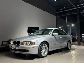 BMW Seria 5 525i 2003