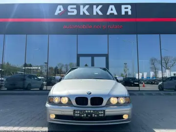 BMW Seria 5 525i 2003