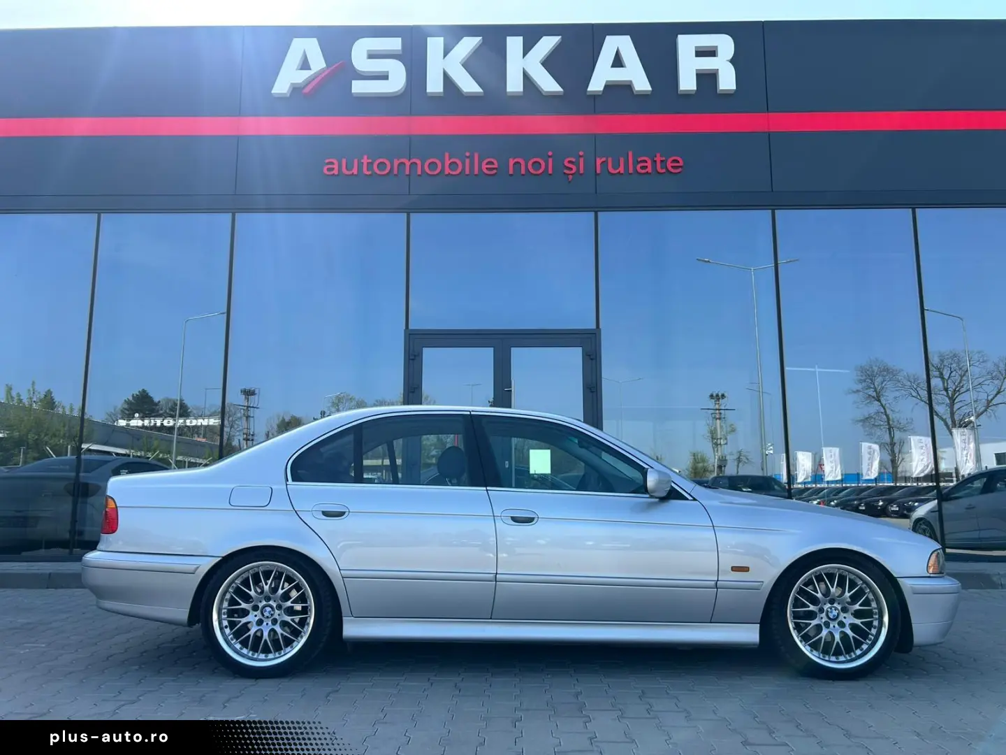 BMW Seria 5 525i 2003