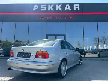 BMW Seria 5 525i 2003