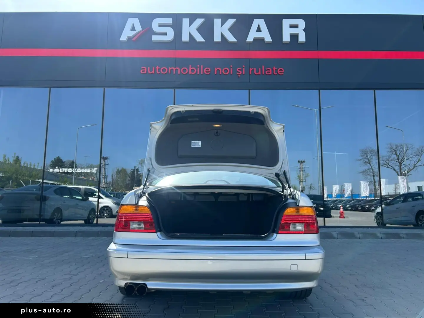 BMW Seria 5 525i 2003