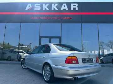 BMW Seria 5 525i 2003
