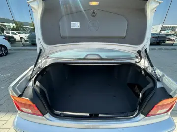 BMW Seria 5 525i 2003