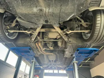 BMW Seria 5 525i 2003