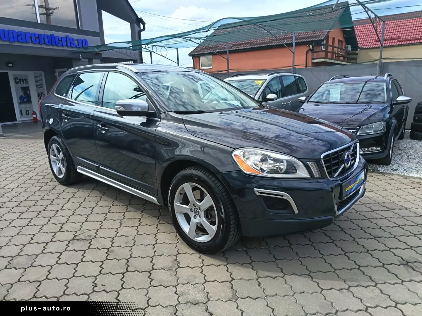 Volvo XC-60