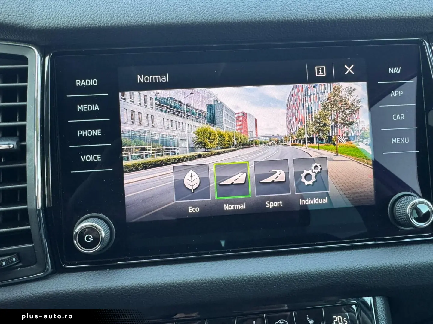 SKODA KODIAQ 1.4 TSI DSG Style   7 locuri