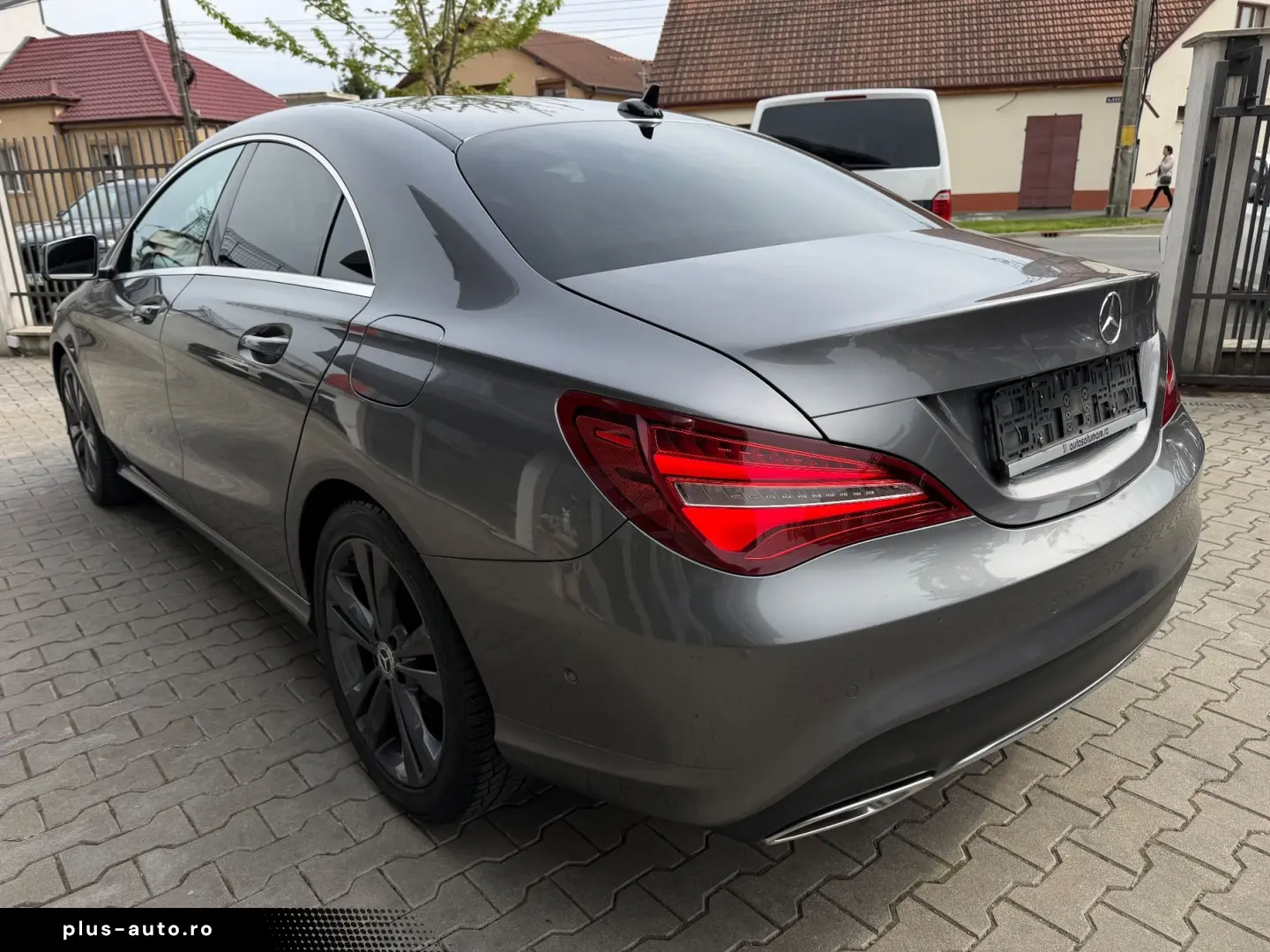 Mercedes-Benz Cla Gen-C117-2013-2018