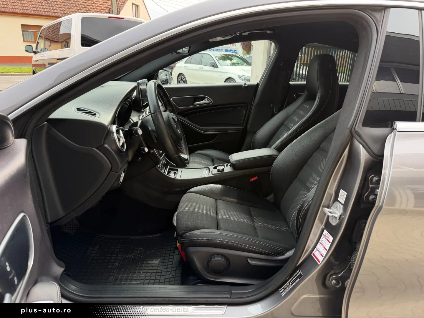 Mercedes-Benz Cla Gen-C117-2013-2018