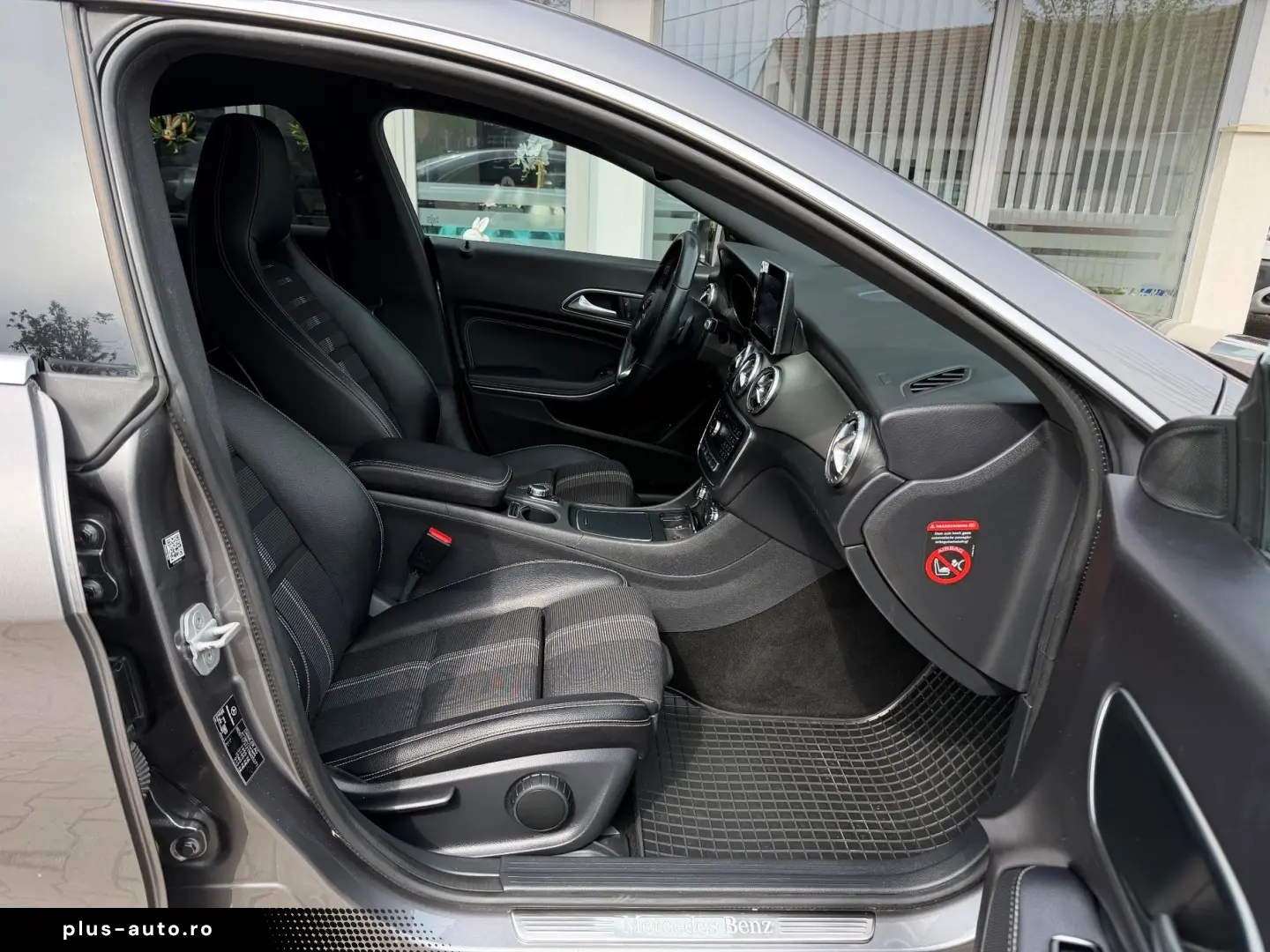 Mercedes-Benz Cla Gen-C117-2013-2018