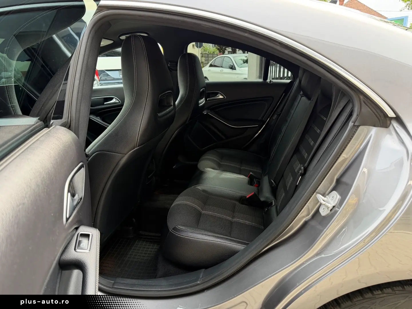 Mercedes-Benz Cla Gen-C117-2013-2018