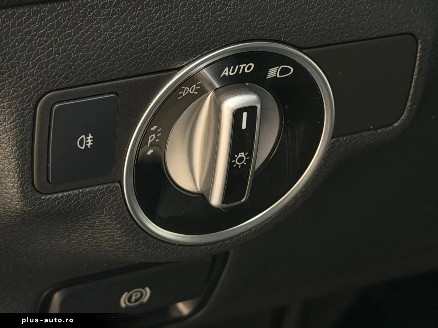 Mercedes-Benz Cla Gen-C117-2013-2018