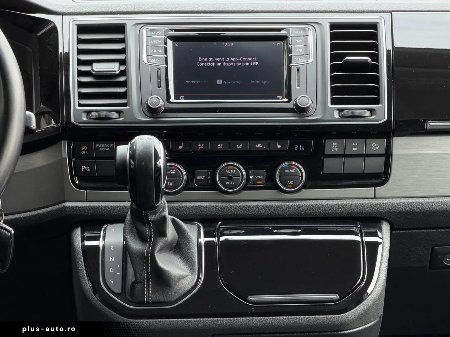 Volkswagen Multivan Gen-T6-2016