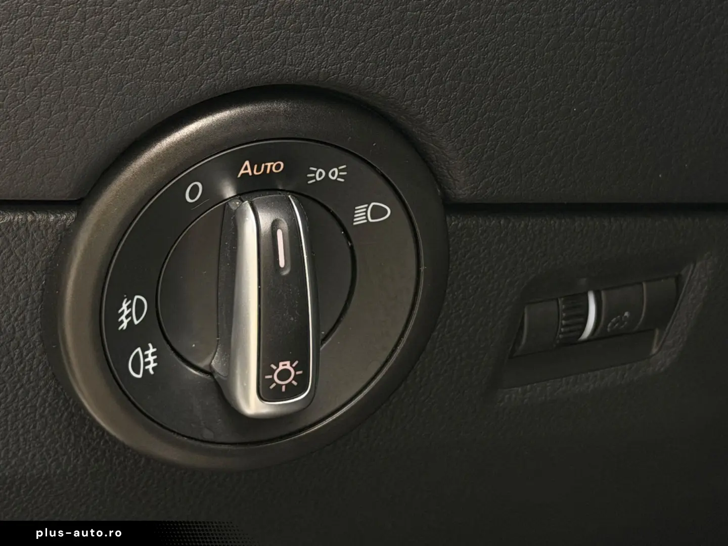 Volkswagen Multivan Gen-T6-2016