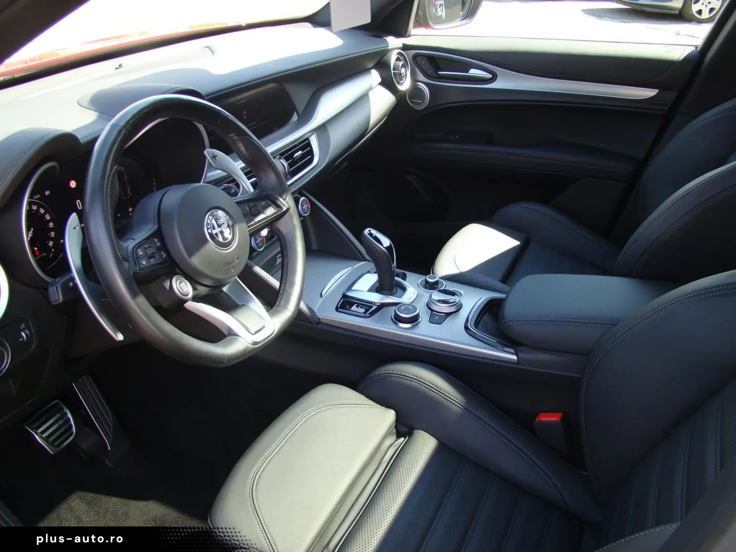 ALFA ROMEO Stelvio Veloce Q4 2.0 Turbo AT LED Navi Shz Klim