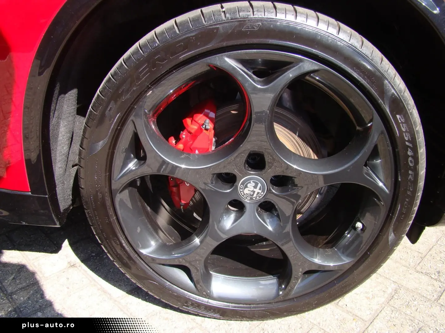 ALFA ROMEO Stelvio Veloce Q4 2.0 Turbo AT LED Navi Shz Klim