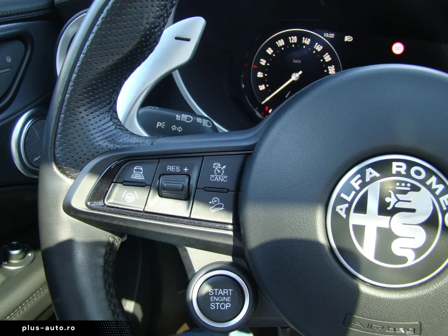 ALFA ROMEO Stelvio Veloce Q4 2.0 Turbo AT LED Navi Shz Klim