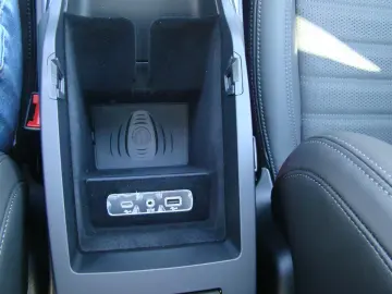 ALFA ROMEO Stelvio Veloce Q4 2.0 Turbo AT LED Navi Shz Klim