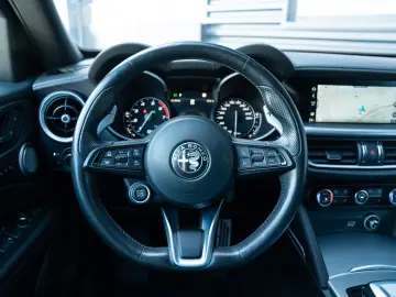 ALFA ROMEO Stelvio Veloce Q4