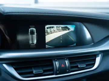 ALFA ROMEO Stelvio Veloce Q4