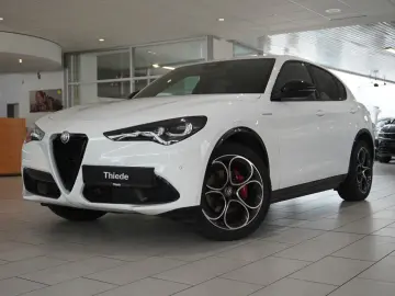 ALFA ROMEO Stelvio 2.2D VELOCE Q4 NAVI LED KAMERA MATRIX SH