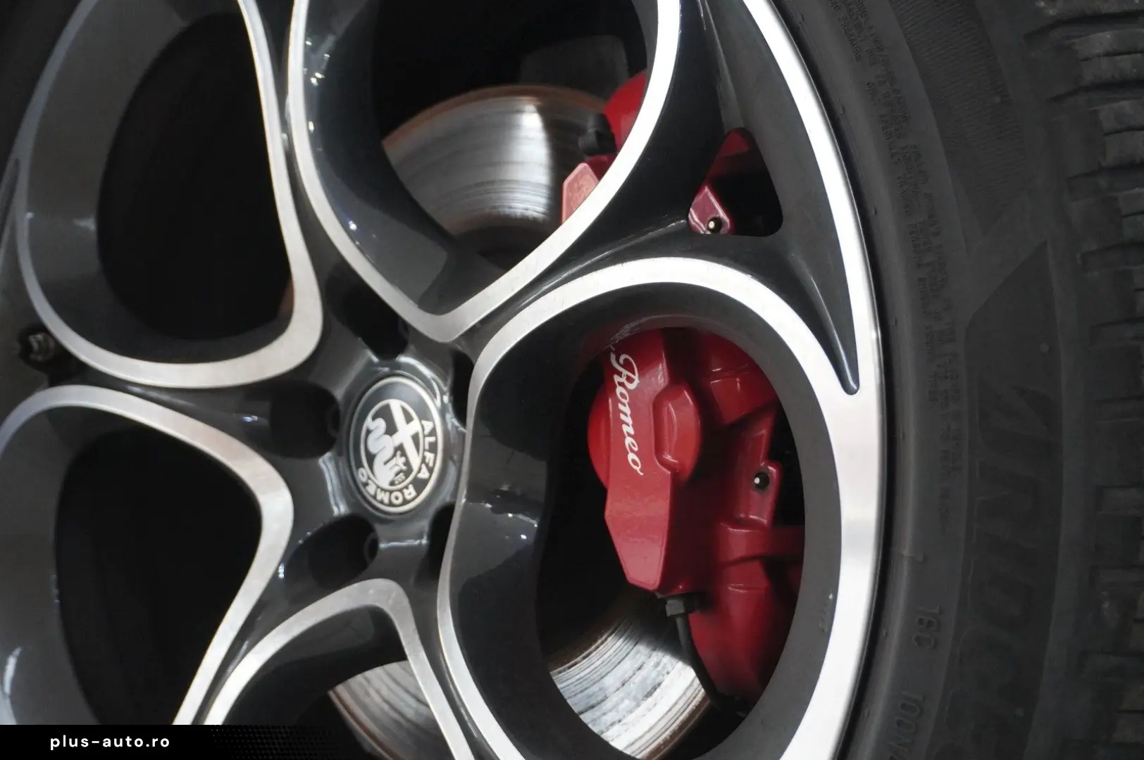 ALFA ROMEO Stelvio 2.2D VELOCE Q4 NAVI LED KAMERA MATRIX SH