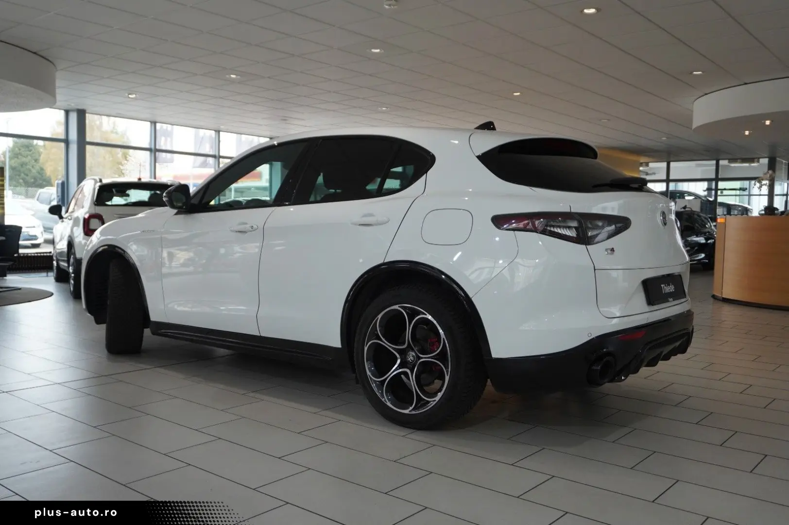ALFA ROMEO Stelvio 2.2D VELOCE Q4 NAVI LED KAMERA MATRIX SH
