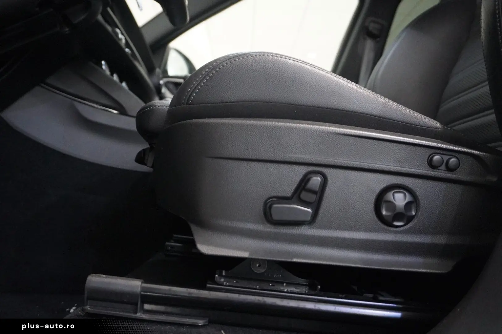 ALFA ROMEO Stelvio 2.2D VELOCE Q4 NAVI LED KAMERA MATRIX SH