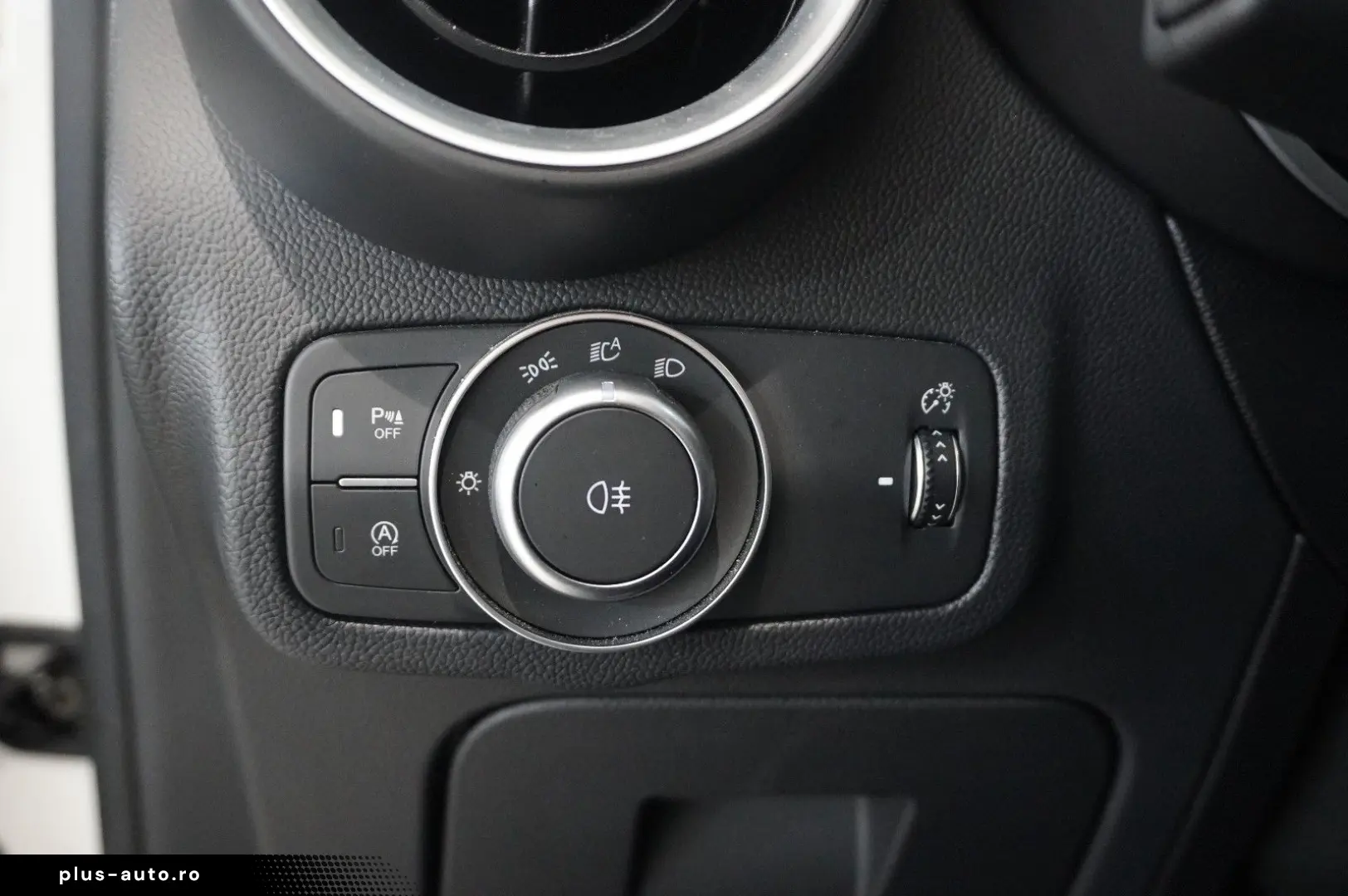 ALFA ROMEO Stelvio 2.2D VELOCE Q4 NAVI LED KAMERA MATRIX SH