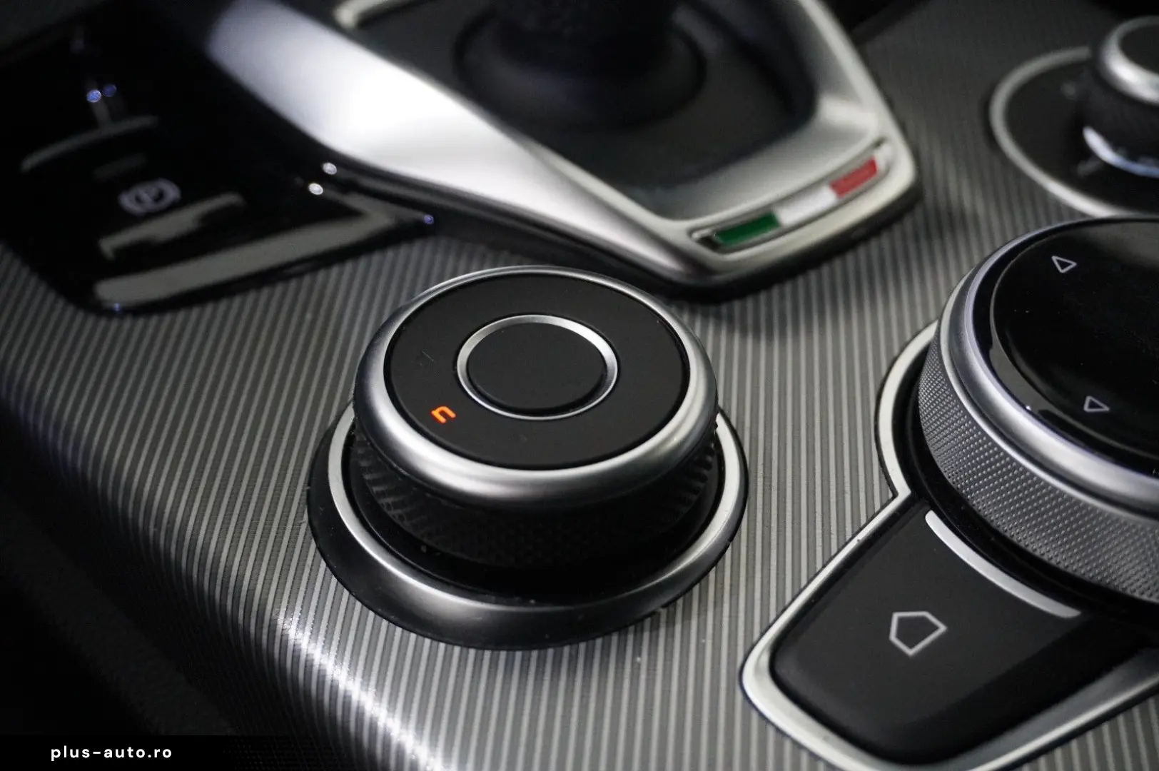 ALFA ROMEO Stelvio 2.2D VELOCE Q4 NAVI LED KAMERA MATRIX SH