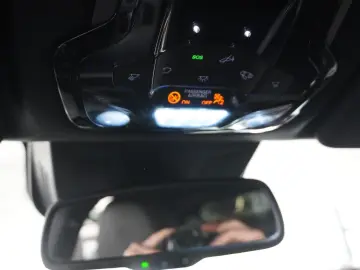 ALFA ROMEO Stelvio 2.2D VELOCE Q4 NAVI LED KAMERA MATRIX SH