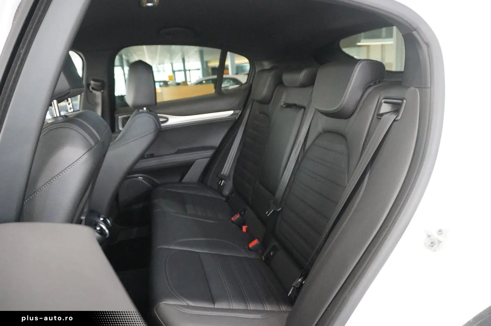 ALFA ROMEO Stelvio 2.2D VELOCE Q4 NAVI LED KAMERA MATRIX SH