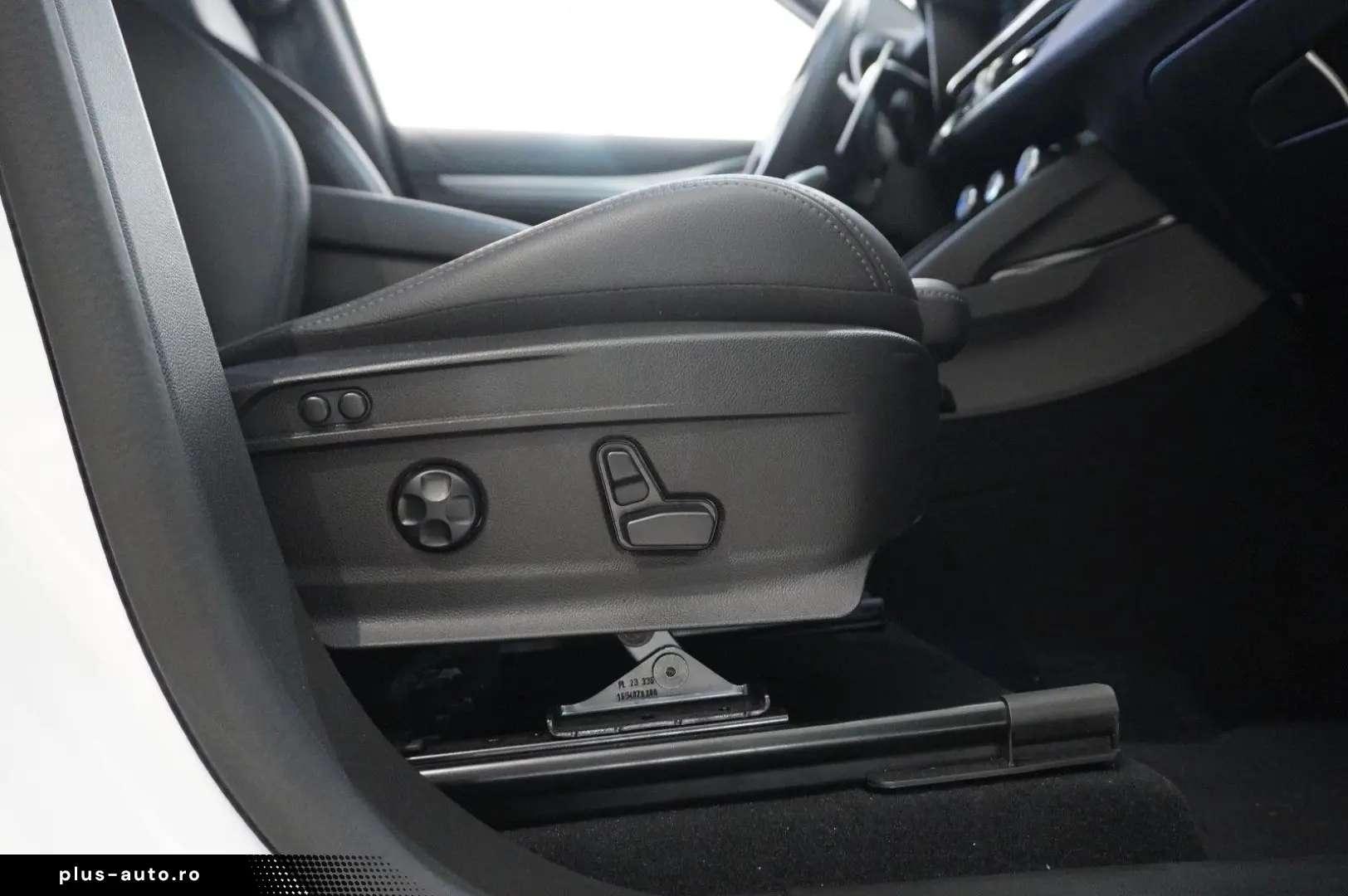 ALFA ROMEO Stelvio 2.2D VELOCE Q4 NAVI LED KAMERA MATRIX SH