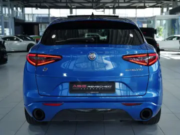 ALFA ROMEO Stelvio Veloce Q4  1.Hand  ACC  Pano  AHK