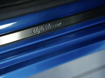 ALFA ROMEO Stelvio Veloce Q4  1.Hand  ACC  Pano  AHK