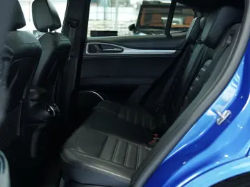 ALFA ROMEO Stelvio Veloce Q4  1.Hand  ACC  Pano  AHK