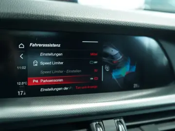 ALFA ROMEO Stelvio Veloce Q4  1.Hand  ACC  Pano  AHK