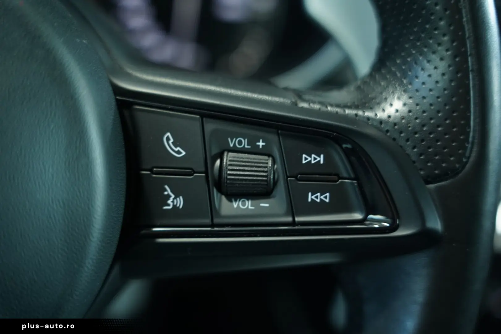 ALFA ROMEO Stelvio Veloce Q4  1.Hand  ACC  Pano  AHK