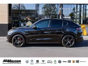 ALFA ROMEO Stelvio Veloce 2.2 Diesel Q4 PANO AHK 21ZOLL EL.