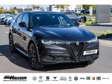 ALFA ROMEO Stelvio Veloce 2.2 Diesel Q4 PANO AHK 21ZOLL EL.