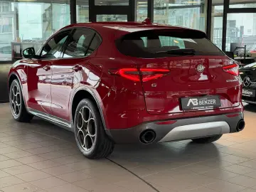 ALFA ROMEO Stelvio Ti Q4 MEMORY ACC NAVI KAMERA SHZ KLIMA