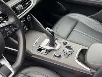 ALFA ROMEO Stelvio Ti Q4 MEMORY ACC NAVI KAMERA SHZ KLIMA