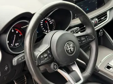 ALFA ROMEO Stelvio Ti Q4 MEMORY ACC NAVI KAMERA SHZ KLIMA