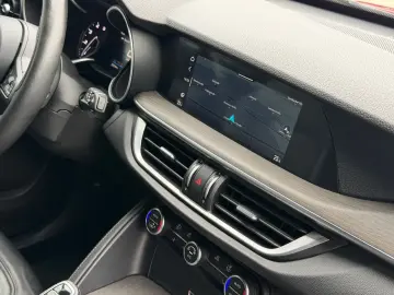 ALFA ROMEO Stelvio Ti Q4 MEMORY ACC NAVI KAMERA SHZ KLIMA