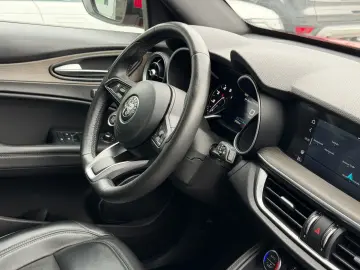 ALFA ROMEO Stelvio Ti Q4 MEMORY ACC NAVI KAMERA SHZ KLIMA