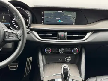 ALFA ROMEO Stelvio Ti Q4 MEMORY ACC NAVI KAMERA SHZ KLIMA