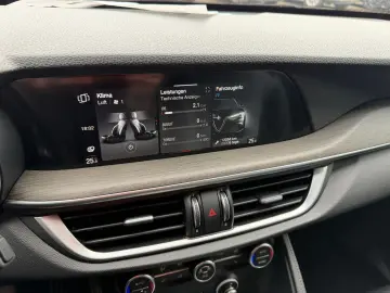 ALFA ROMEO Stelvio Ti Q4 MEMORY ACC NAVI KAMERA SHZ KLIMA
