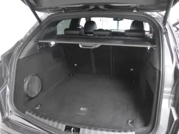 ALFA ROMEO Stelvio Q4 MatLED Navi Leder Kam HarmKardon ACC