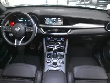 ALFA ROMEO Stelvio Q4 MatLED Navi Leder Kam HarmKardon ACC